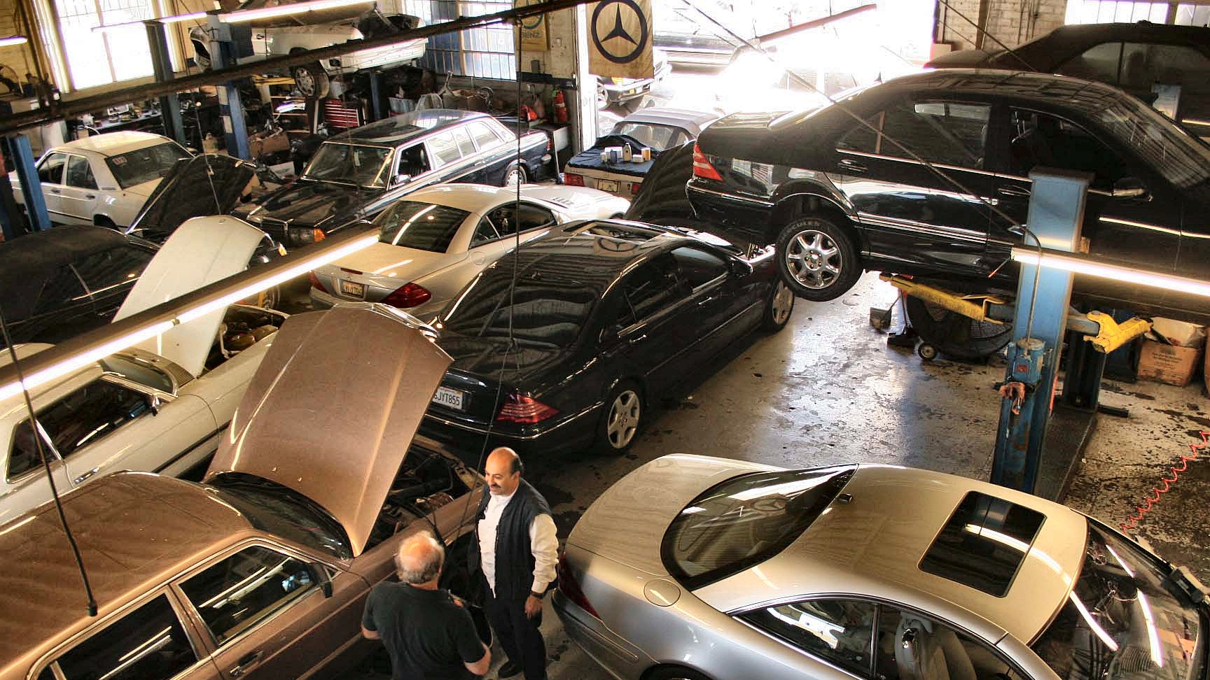 Inside G & N Motors Mercedes-Benz service bays